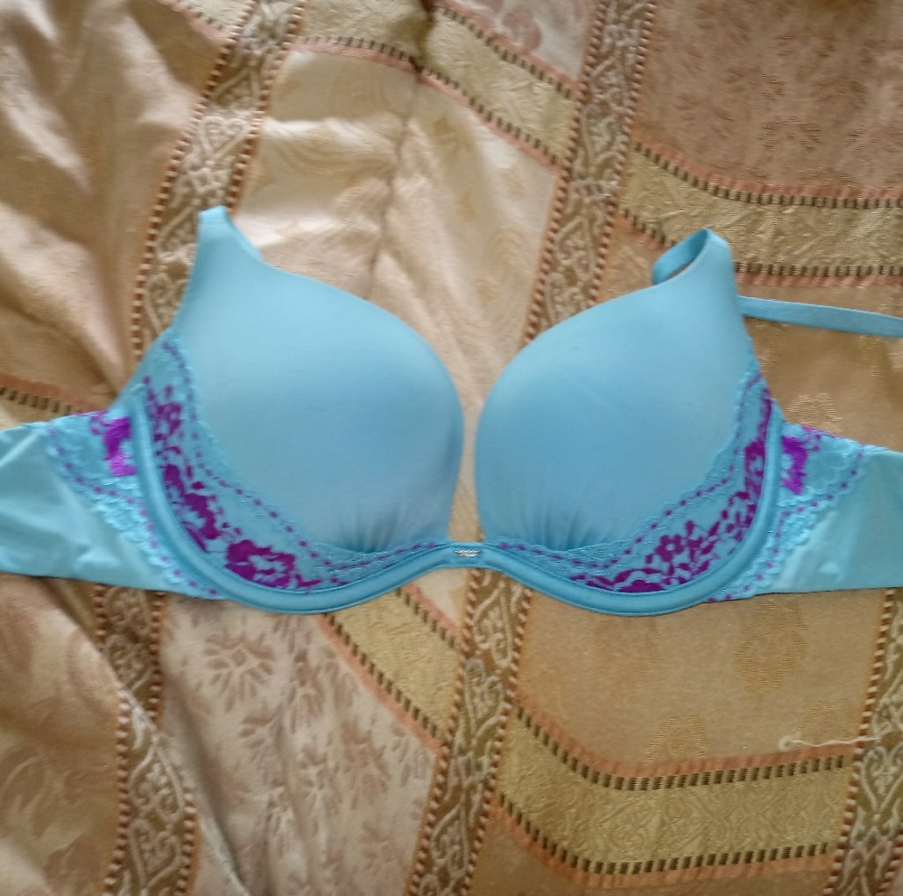 VS Push Up Bra